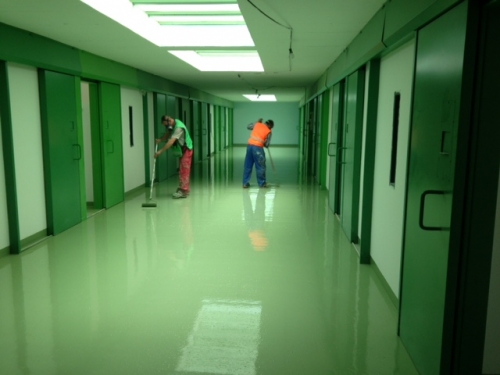 Pavimentos en Centro Penitenciario El Acebuche en Almería